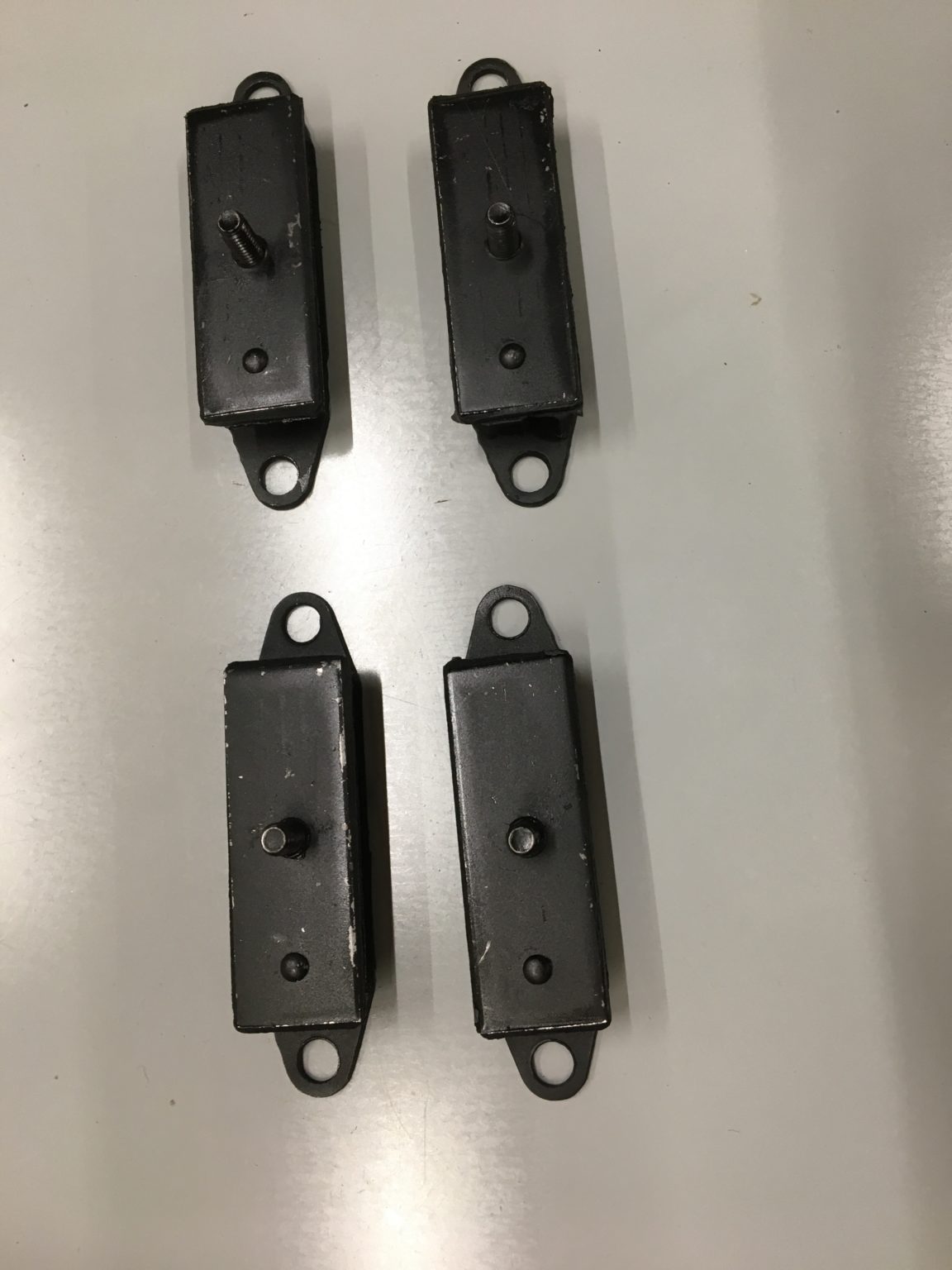 Suzuki LJ 102050 & 80 mounting transfer case lower gear 2961063221